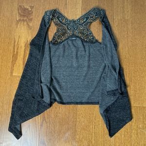 M 8 Charcoal gray dark black lace butterfly handkerchief Hem Shrug vest Day Trip